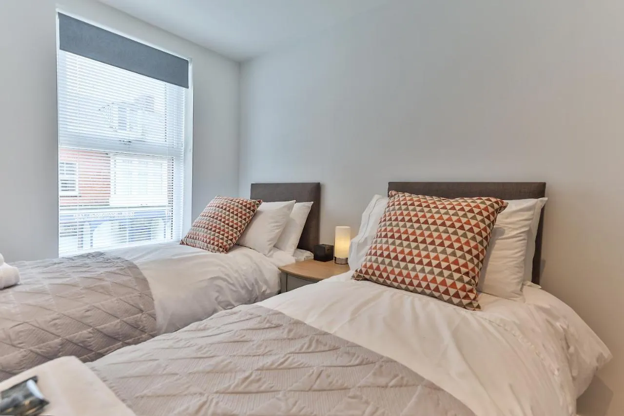 Finest Retreats - 13 Belle House - Apartment 3 Файли