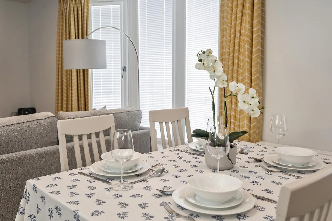 Finest Retreats - 13 Belle House - Apartment 3 Файли